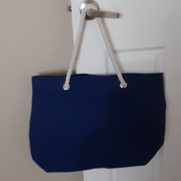 ⭐Host Pick⭐ NWT - Punta Cana Beach Bag - Picture 2 of 6